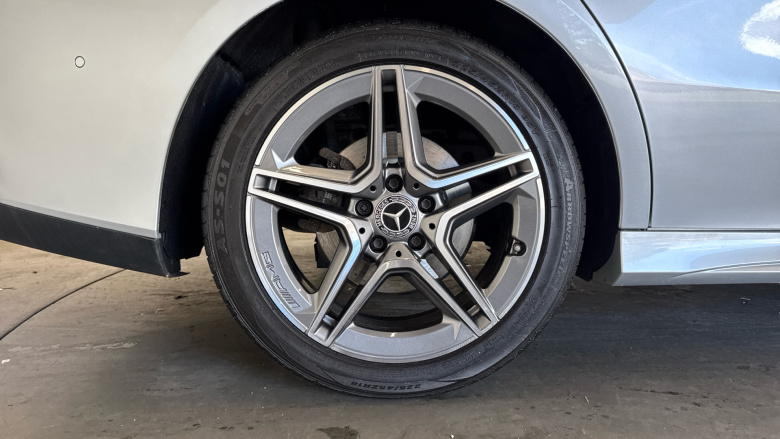 Mercedes-Benz CLA 220d AMG Line Premium 4dr Tip Auto Diesel Saloon